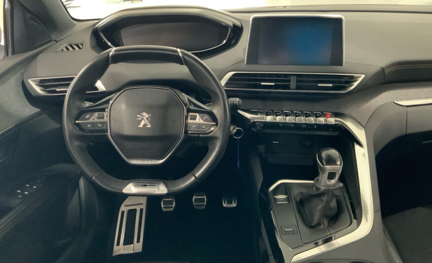 2018 Peugeot 5008